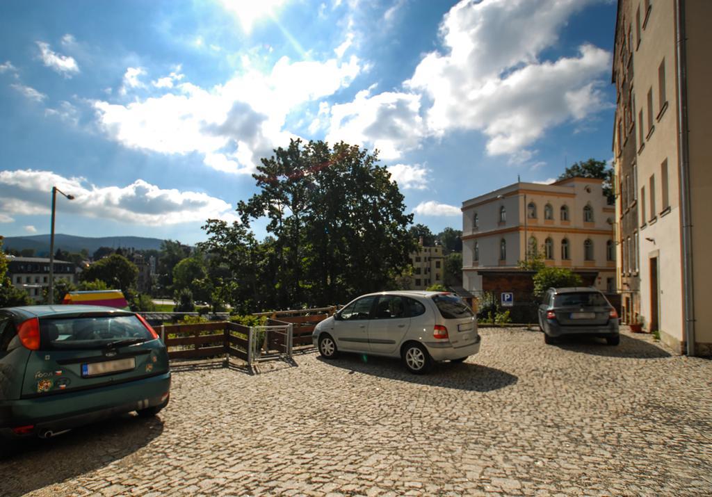 Jizera Apartments Jiraskova Jablonec nad Nisou Bagian luar foto